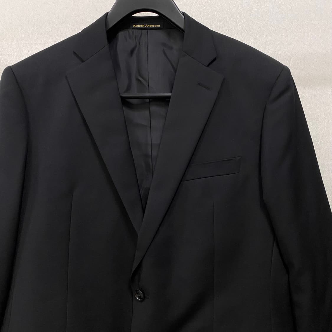 킨록 앤더슨 구아벨로 퓨어 울 블레이저 블랙 상품이미지3
