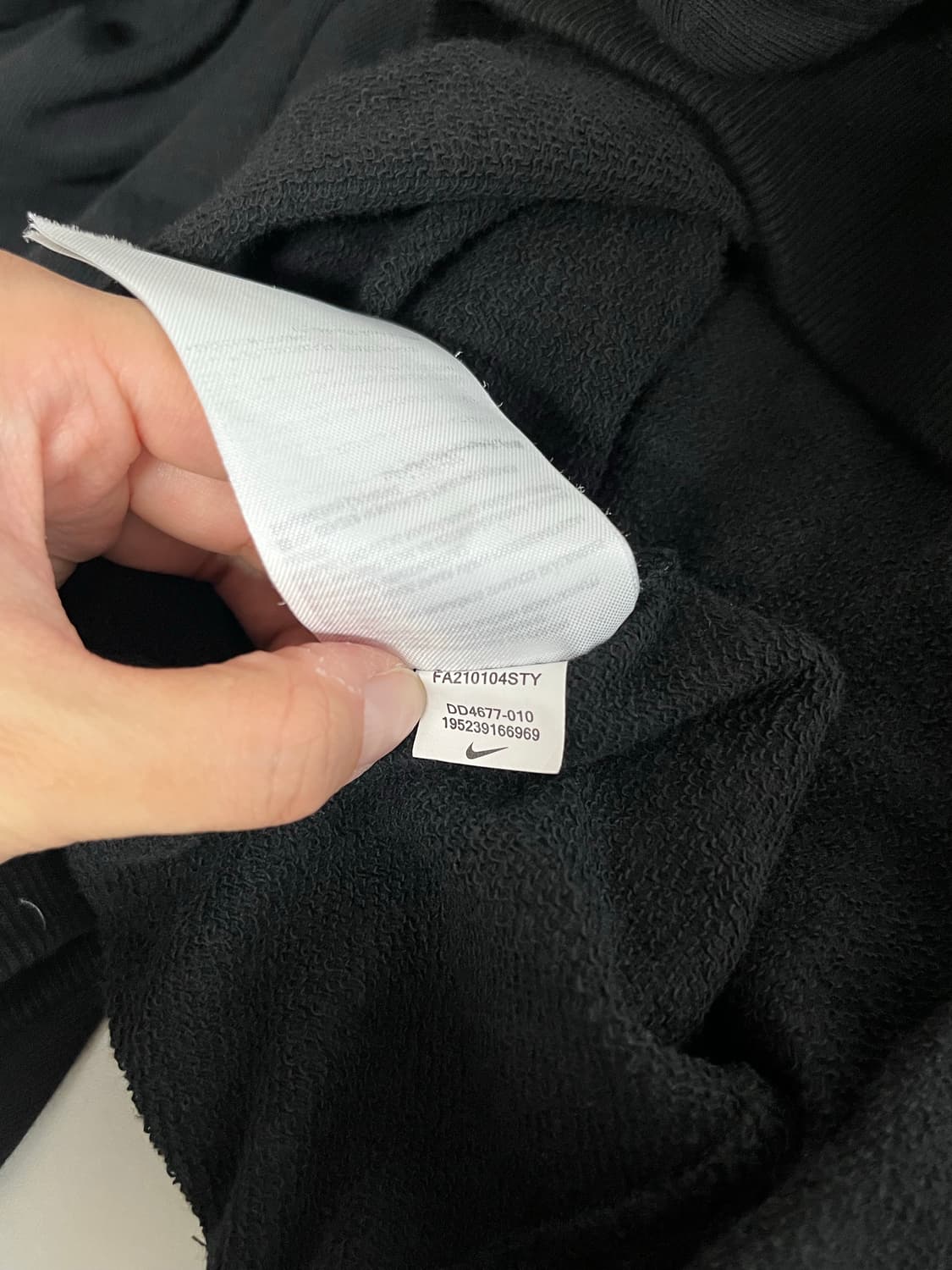 L) 나이키 멀티 스우시 맨투맨 블랙 상품이미지6