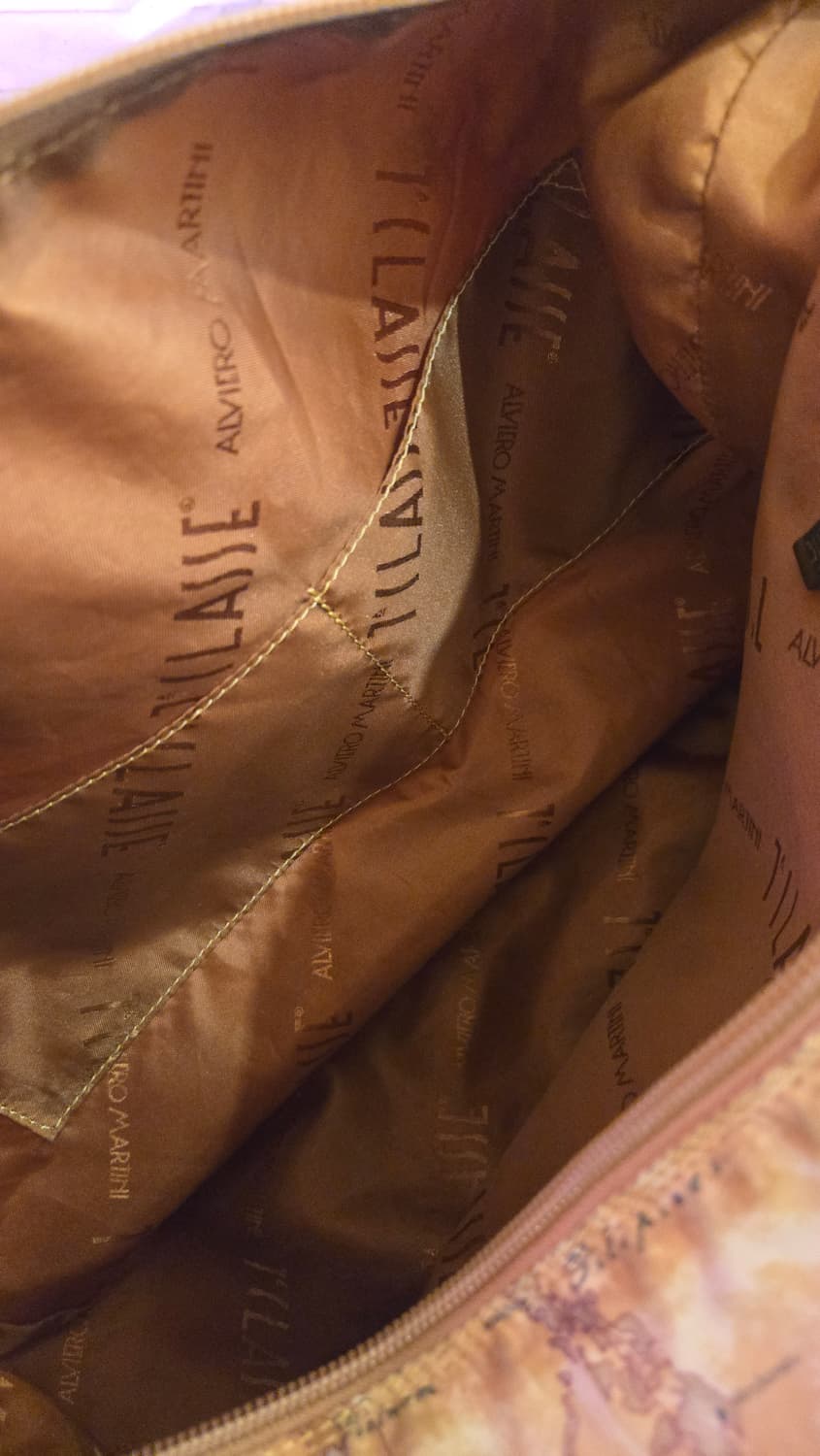 알비에로 마르티니의 시그니처 크로스백 상품이미지3