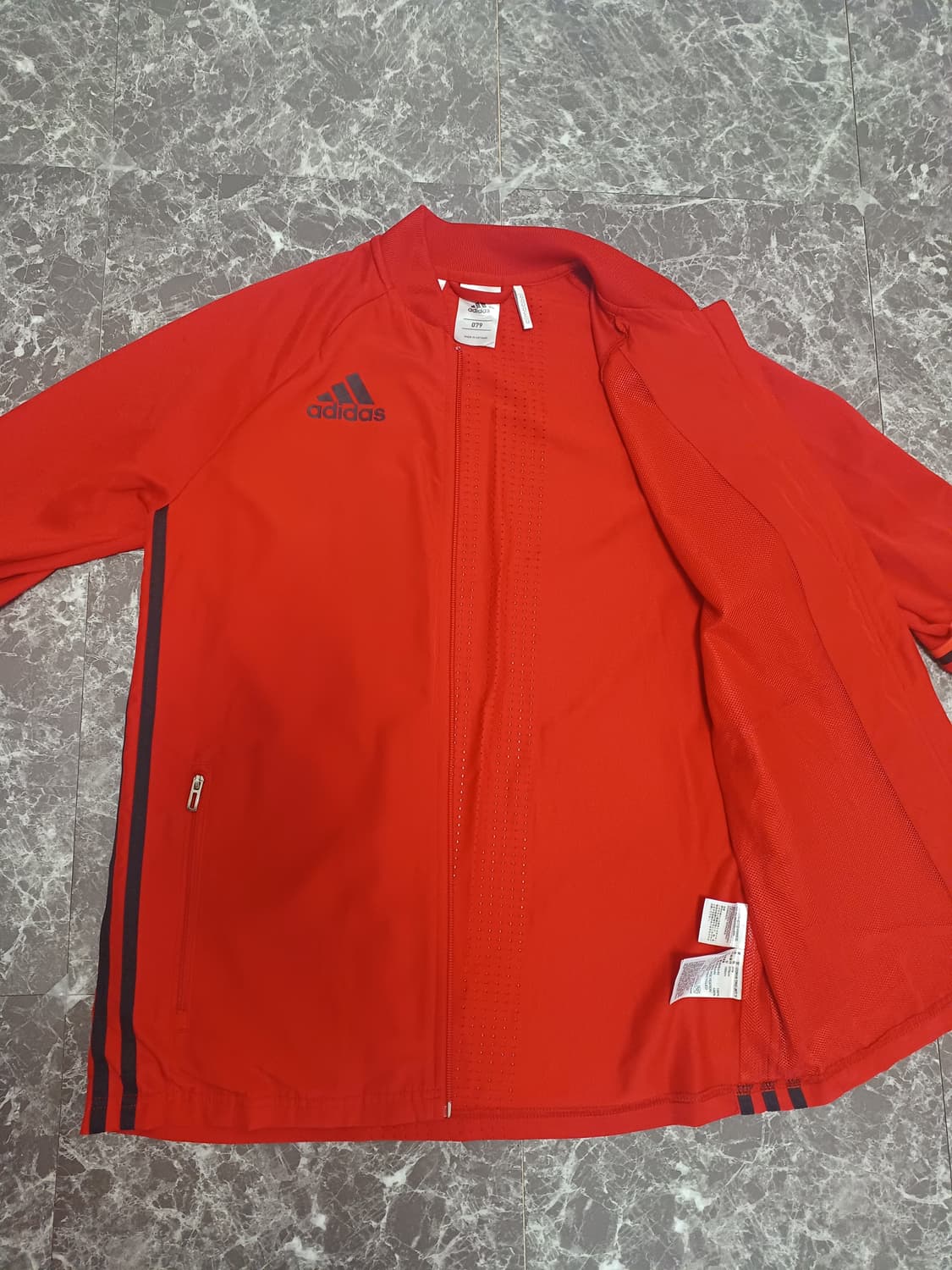 아디다스 트레이닝 집업 / 170사이즈 (청소년·여성 가능)
 상품이미지2