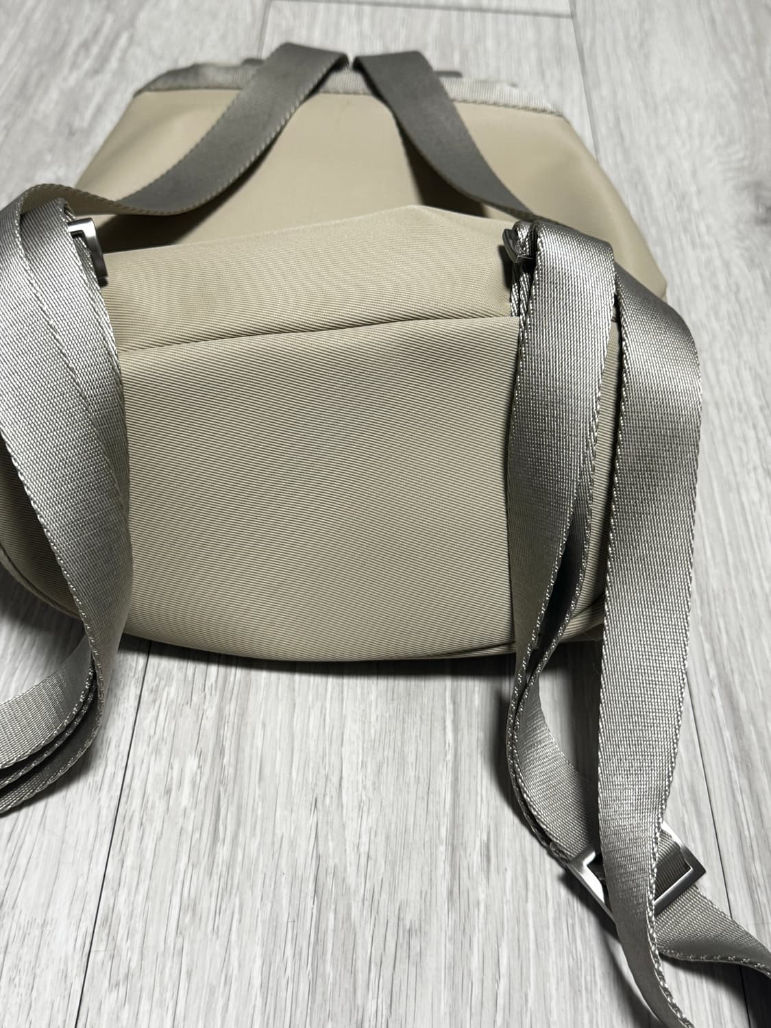 미닛뮤트 클로 백팩 모카 베이지 상품이미지5