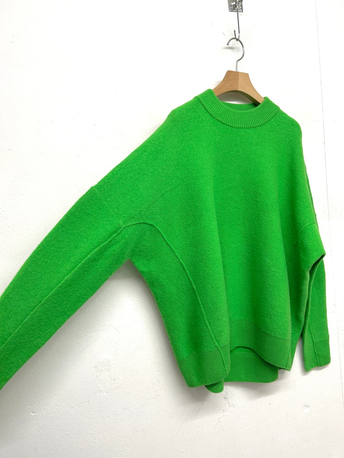 COS 코스 오버핏 니트 스웨터 상품이미지2