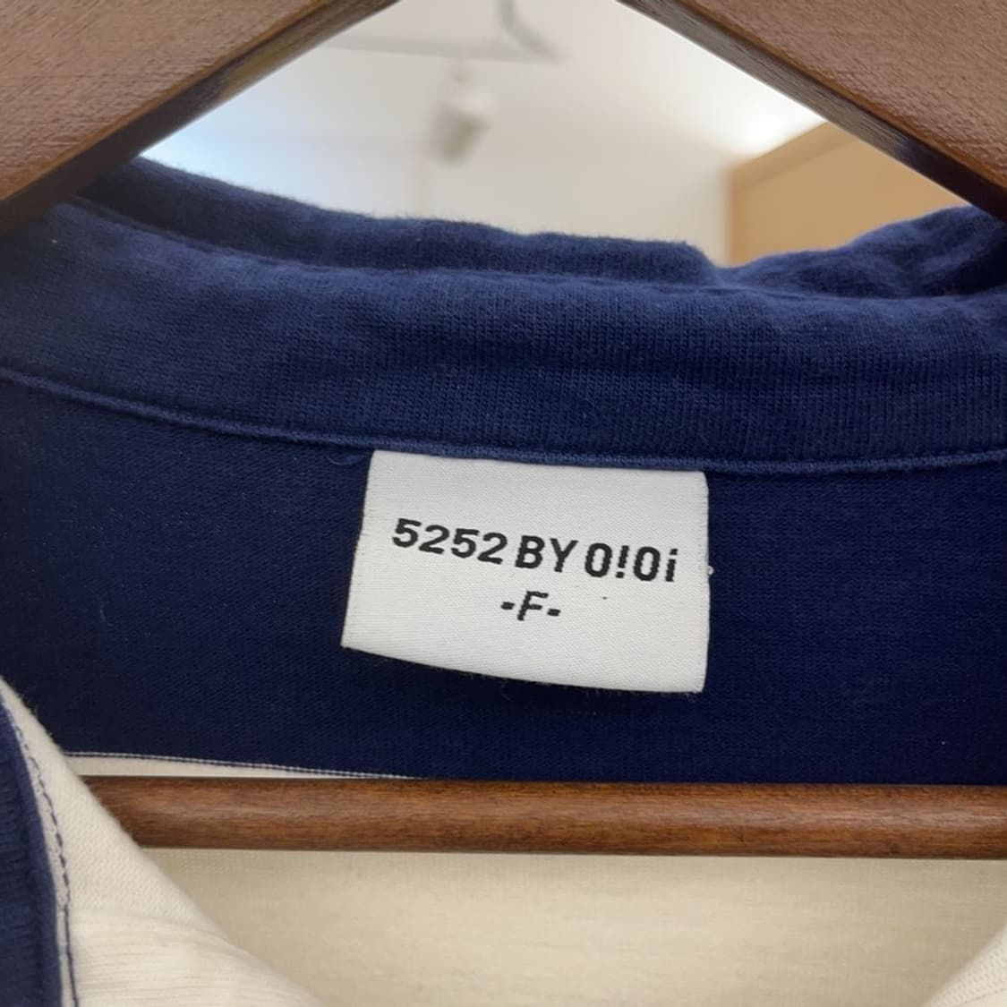 OIOI 오아이오아이 레트로 스트라이프 카라 롱슬리브 F C08646 상품이미지5