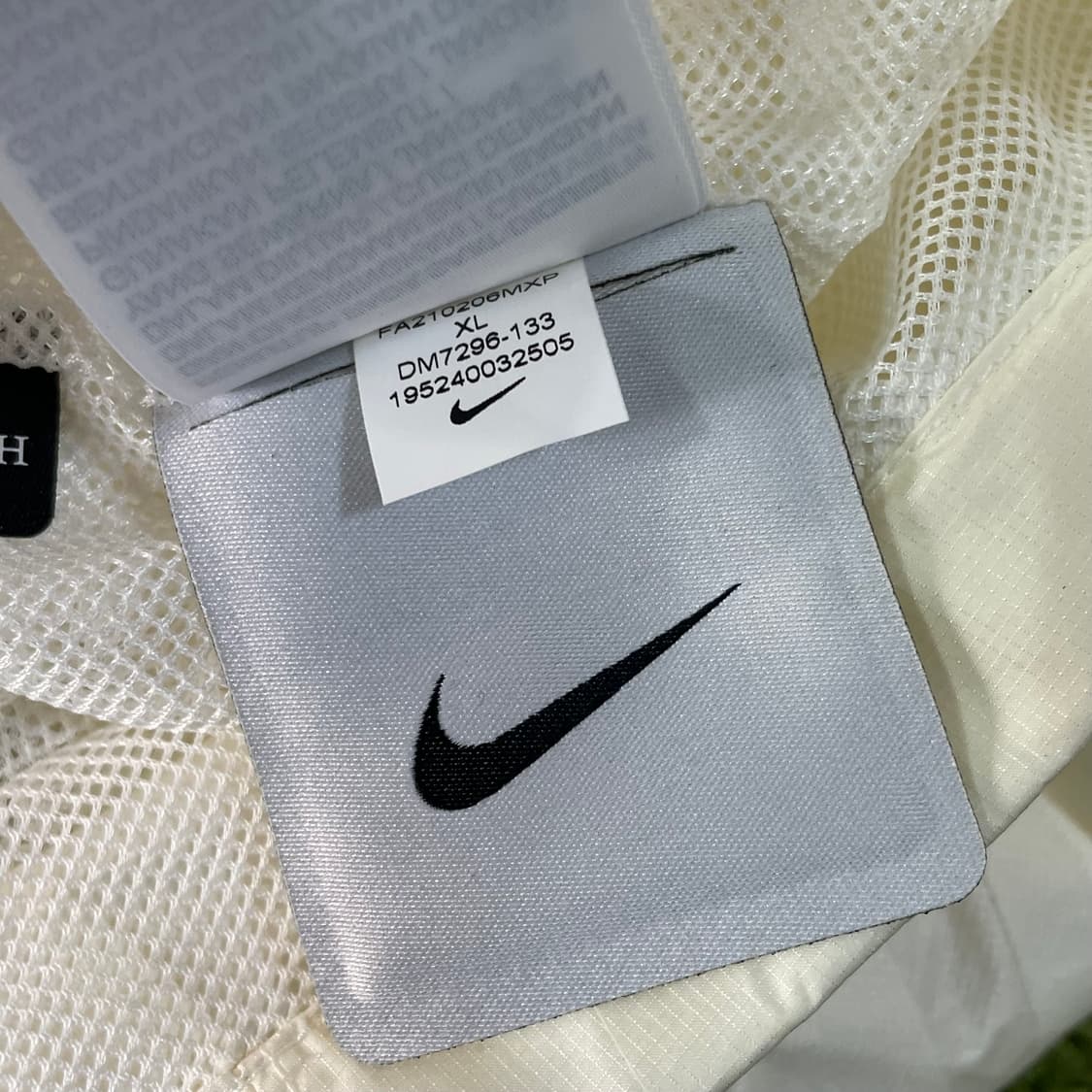 나이키 드레이크 녹타 스우시 바람막이 상품이미지6