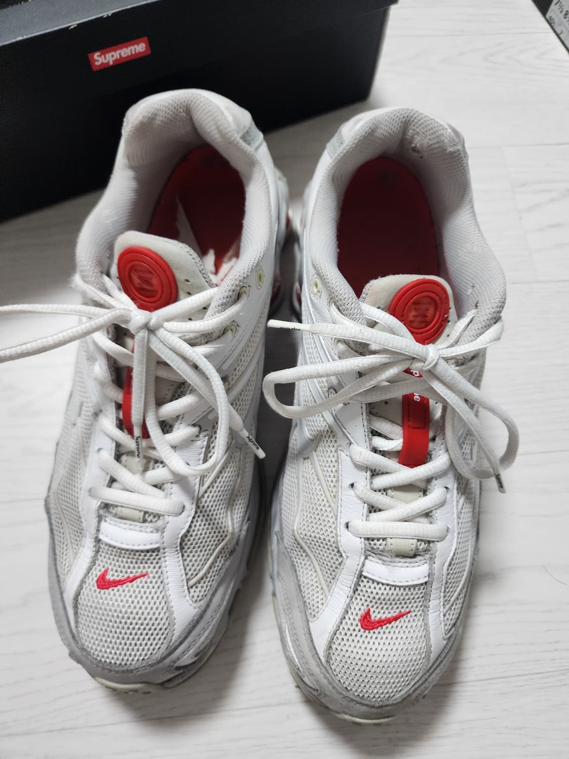 나이키 x 슈프림 샥스 라이드 2 SP 화이트 나이키 슈프림 샥스 상품이미지2