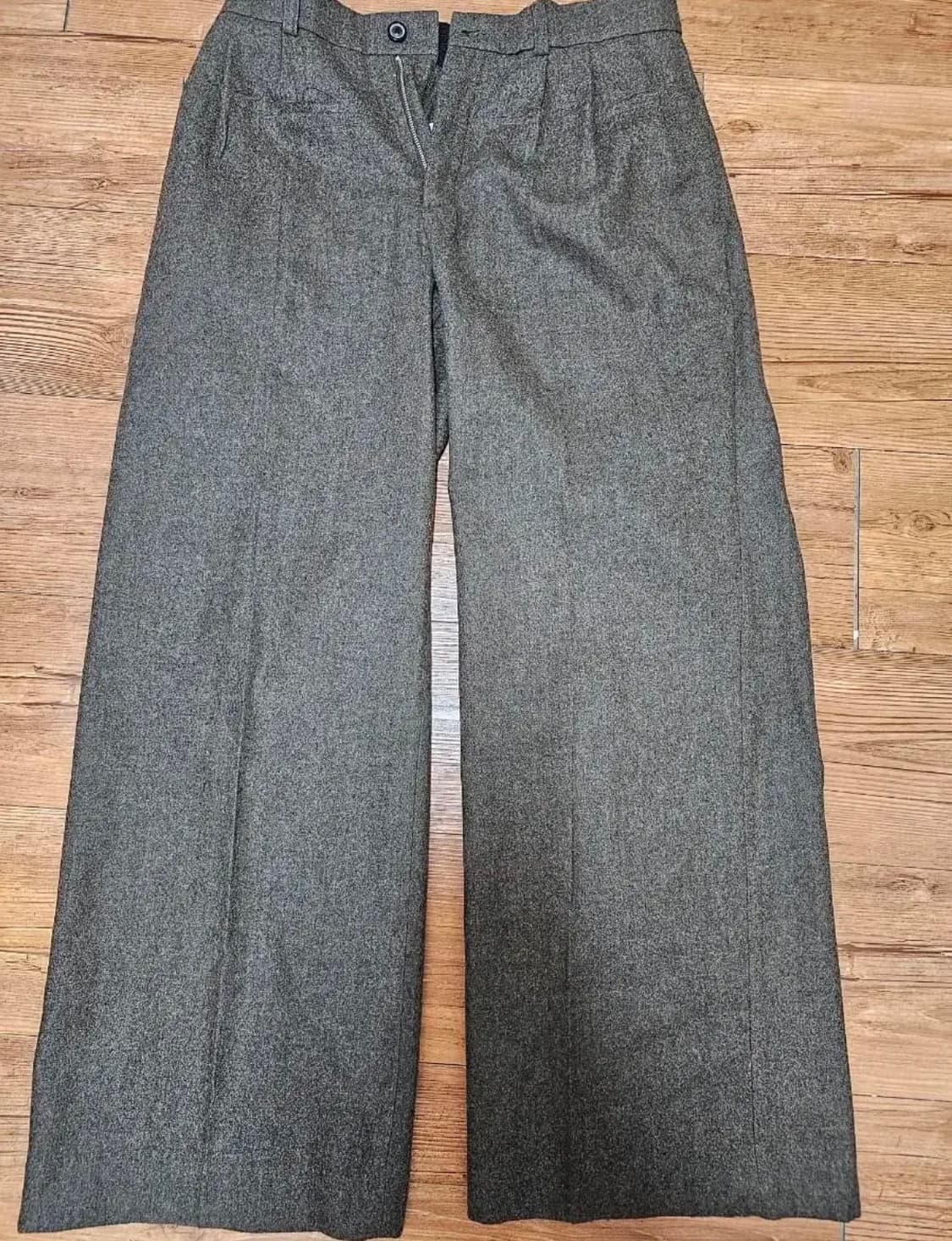 쿠어 23fw Raw cut 3 pleat 트라우저(카키) 상품이미지5