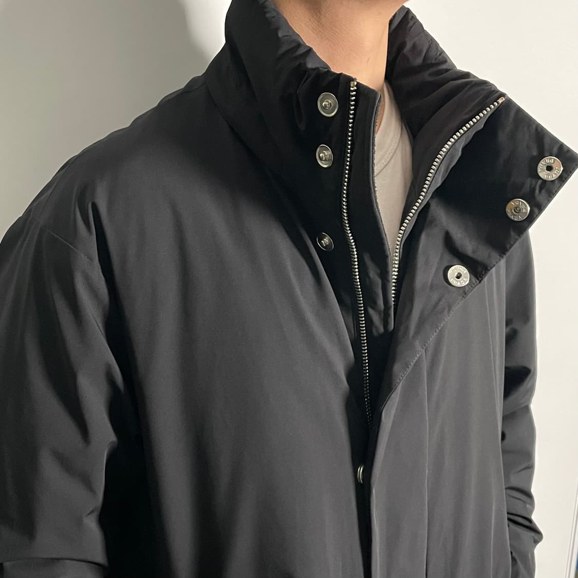 프라다 리나일론 하프 다운패딩 (on.594)   상품이미지6