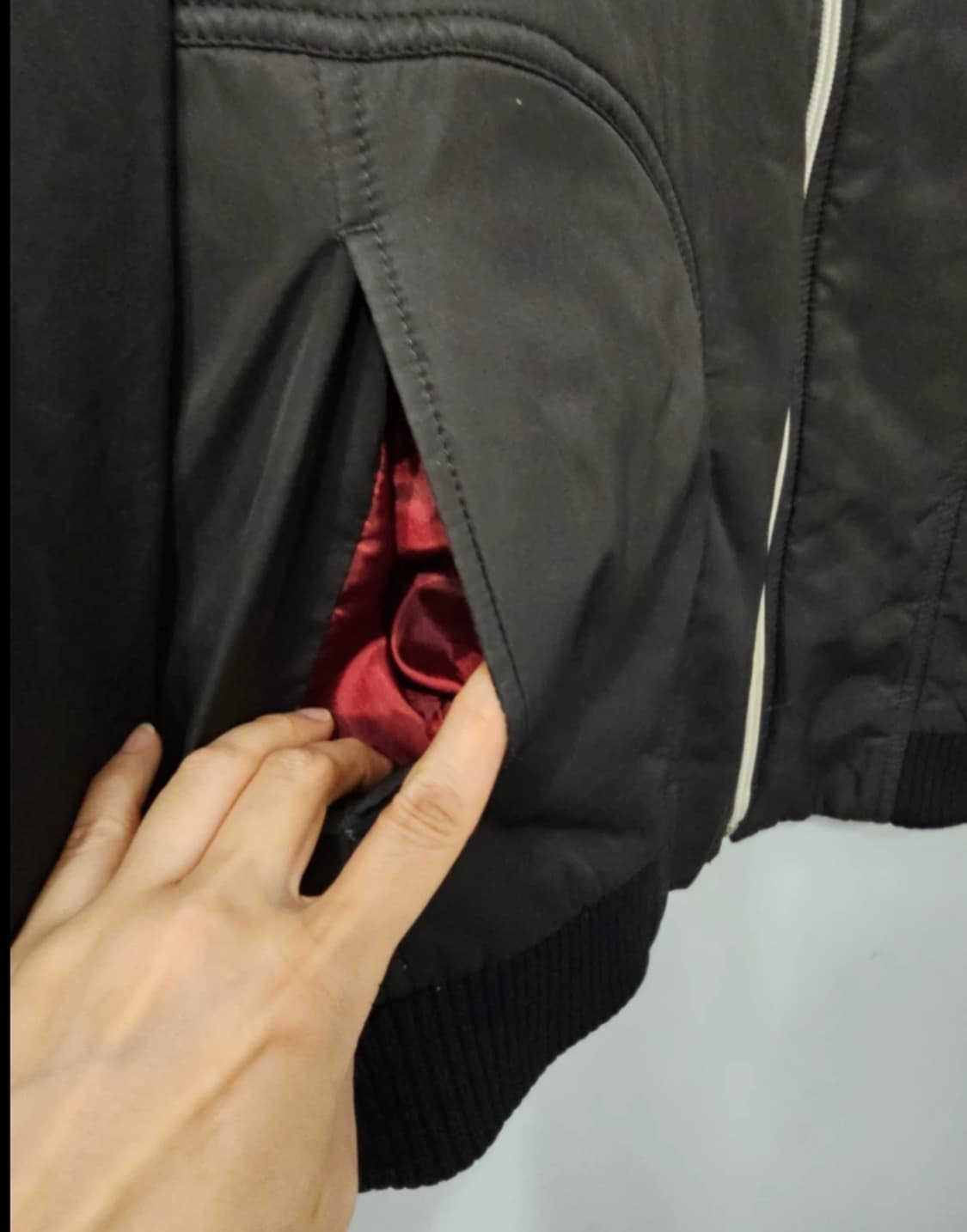 프라다 남성 블루종 자켓 바람막이 100 상품이미지4