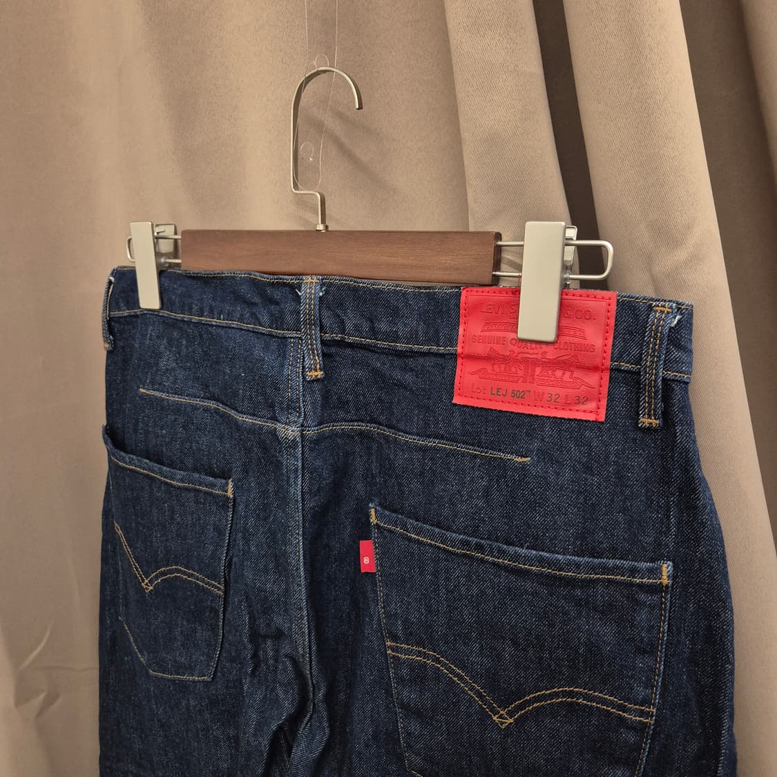 리바이스 프리미엄 엔지니어드 진 32 상품이미지2