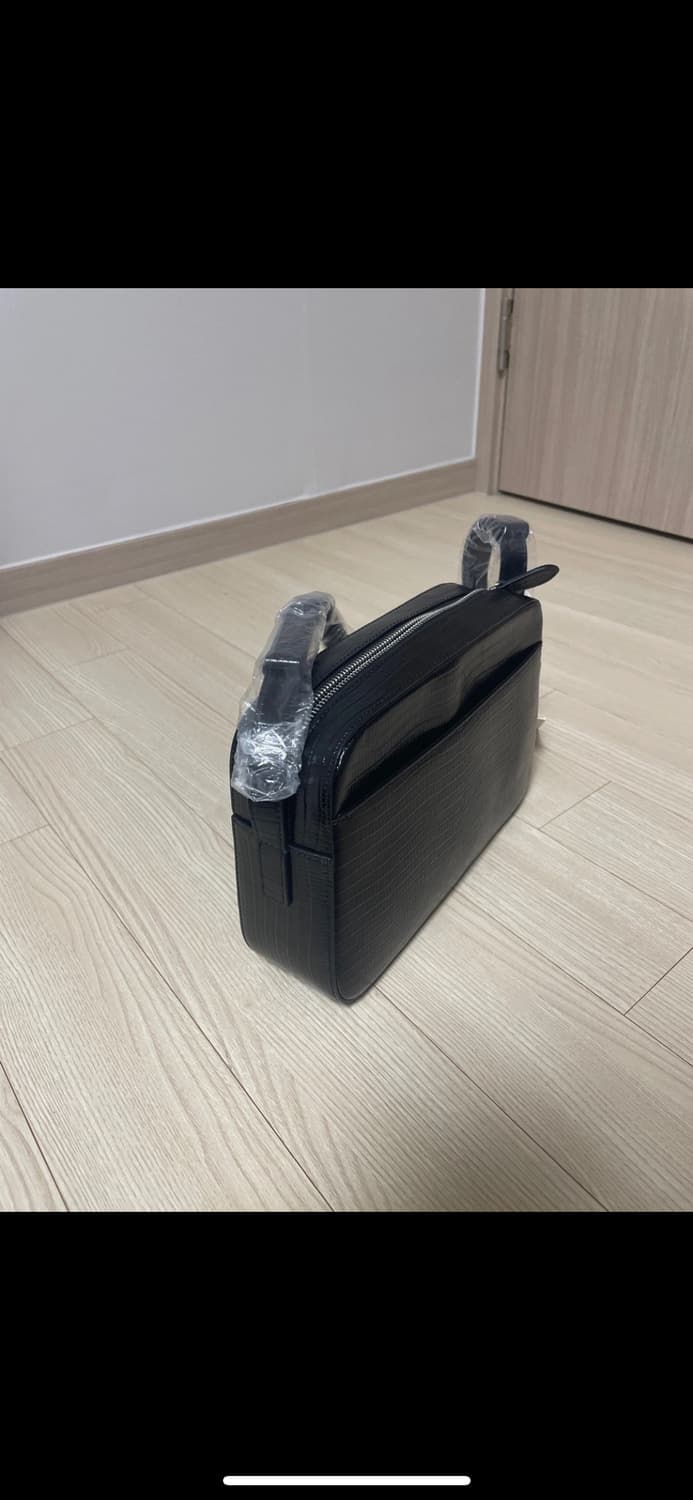 낫띵리튼 Lizard post bag - black 새상품 상품이미지2