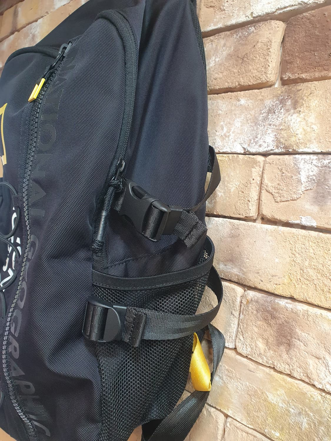 내셔널지오그래픽 백팩 블랙 가방 상품이미지3