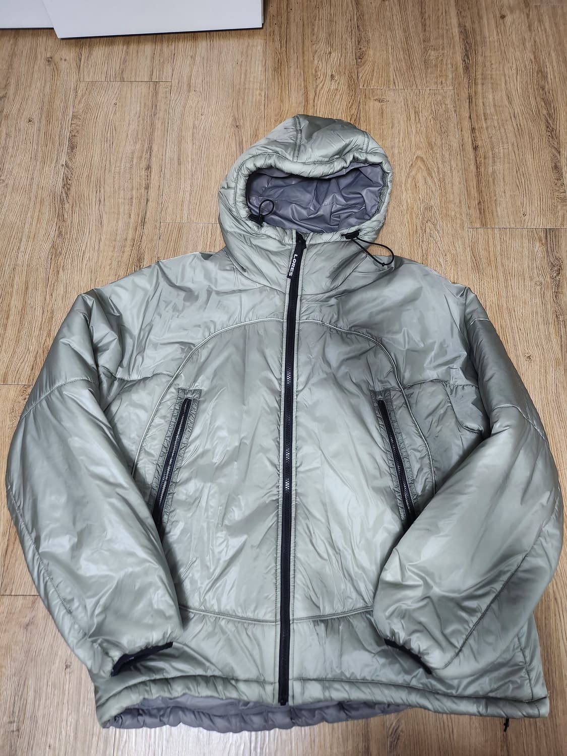 로어즈 경량패딩 L 상품이미지1