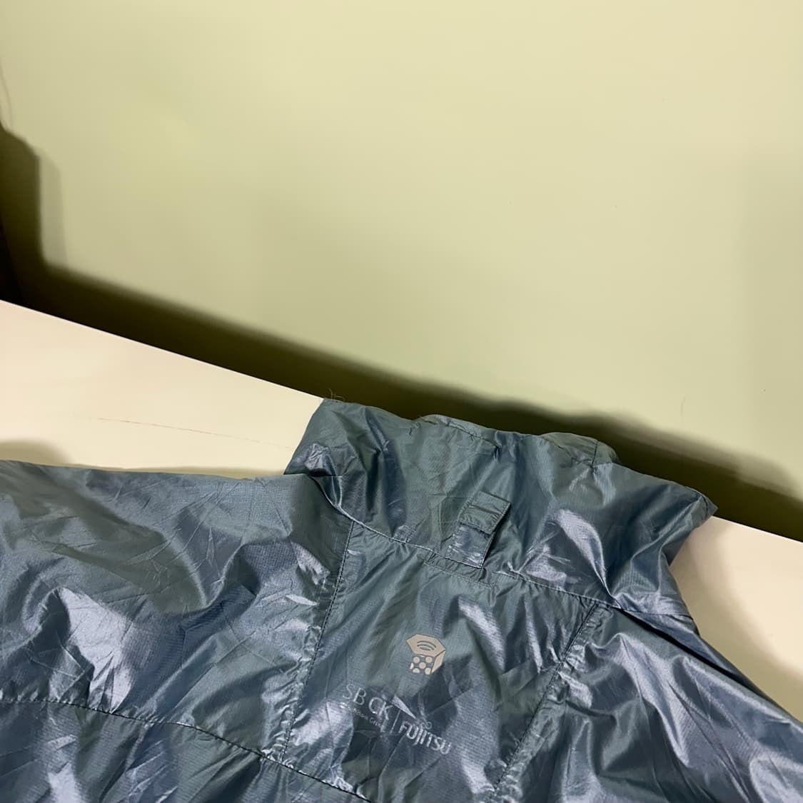 L 마운틴하드웨어 스카치메탈 후디 경량 바람막이 상품이미지7