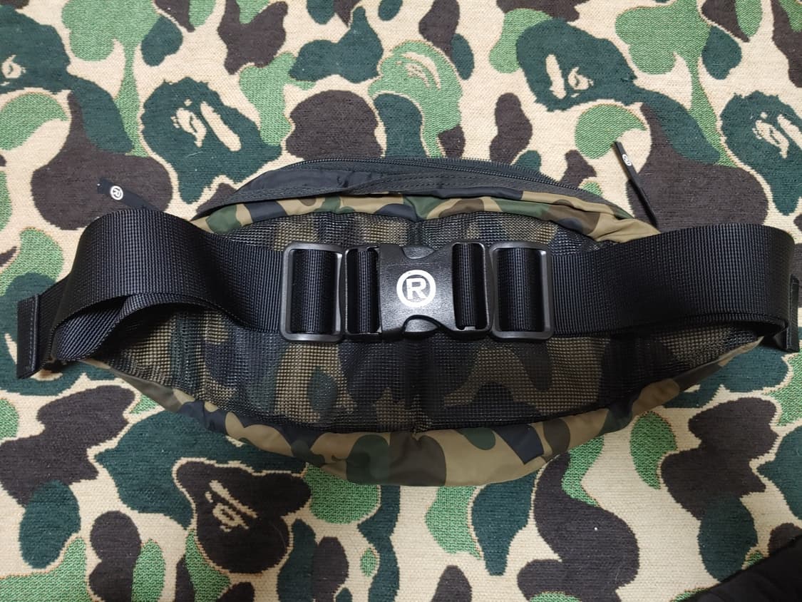 [OS] 베이프 3M 리플렉티브 힙색 상품이미지2