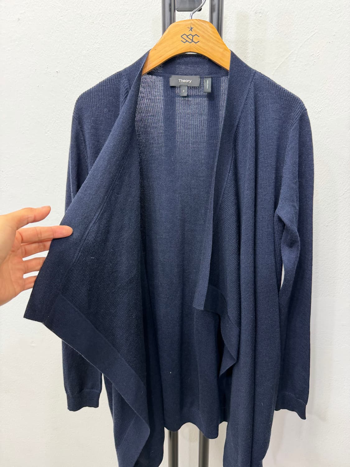 정품) Theory 띠어리 네이비 가디건 P  상품이미지4