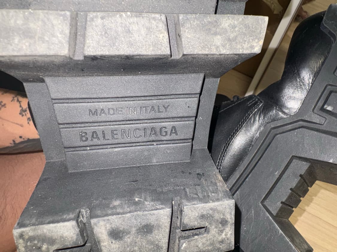 발렌시아가 불도저 상품이미지4