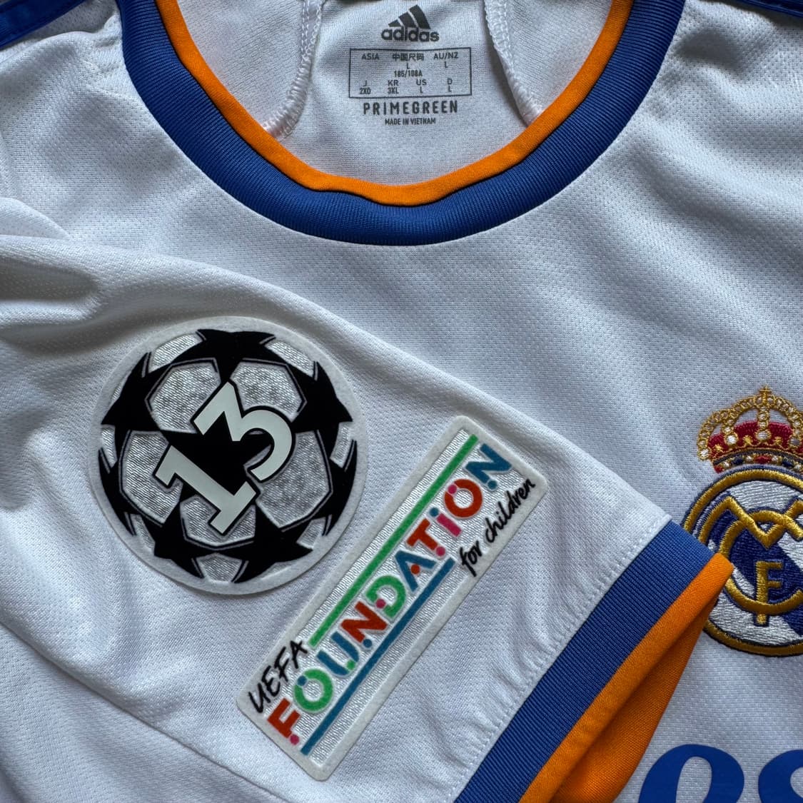 21-22 아디다스 레알마드리드 홈 유니폼 비니시우스 주니어 챔스버전 상품이미지4