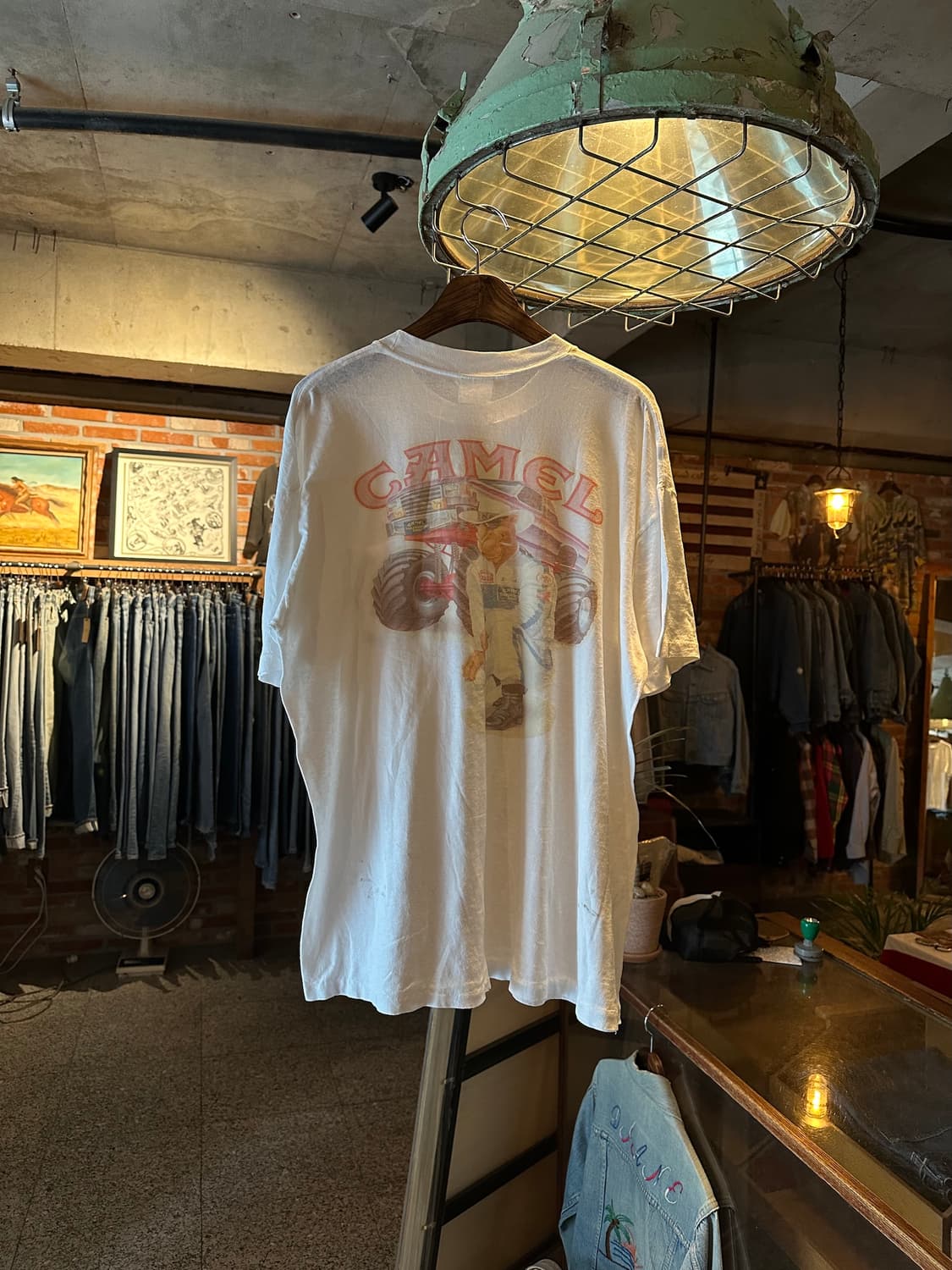 90s USA Vintage Camel T Shirt 상품이미지1
