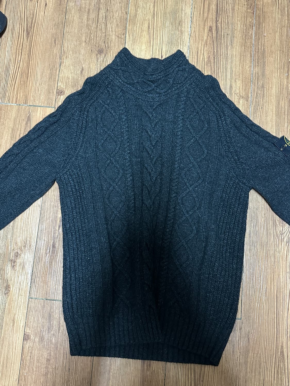 스톤아일랜드 니트 상품이미지1