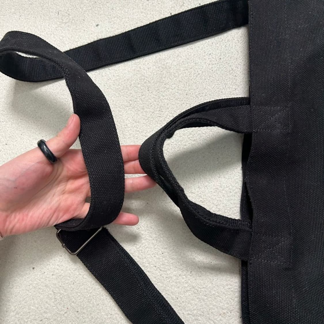 커버낫 C로고 투웨이 백 블랙 상품이미지2