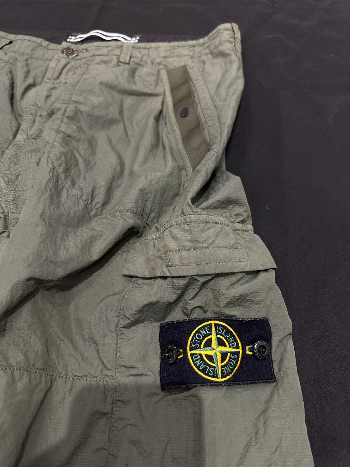 스톤아일랜드 나일론 카고 팬츠 W31 상품이미지2