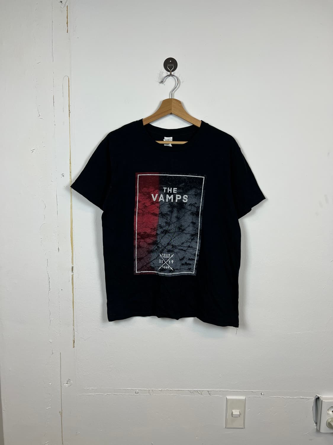 T157 Gildan The Vamps 프린팅 반팔 티셔츠 M 상품이미지1