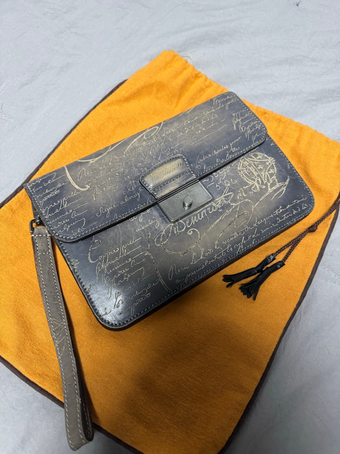 벨루티 풀 스크리토 가방  상품이미지1