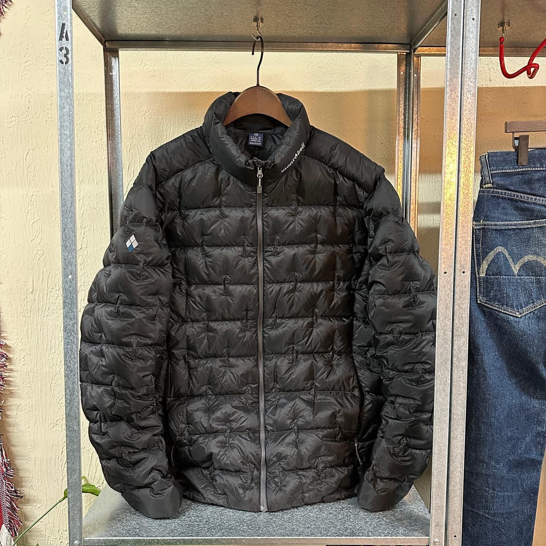 몽벨 플라즈마 온에어 경량패딩 상품이미지4