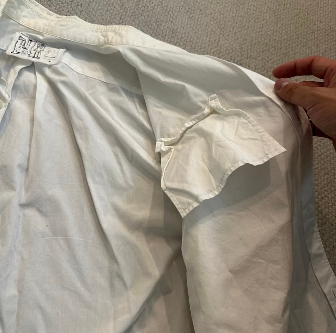 디가웰 긴팔 화이트 셔츠 상품이미지5