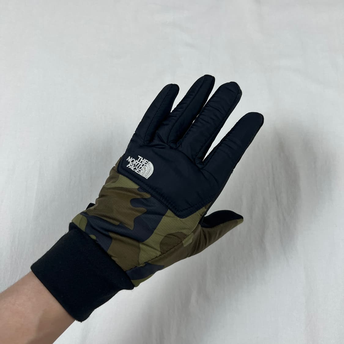 노스페이스 north face tnf 로고 카모 글러브 장갑 상품이미지4