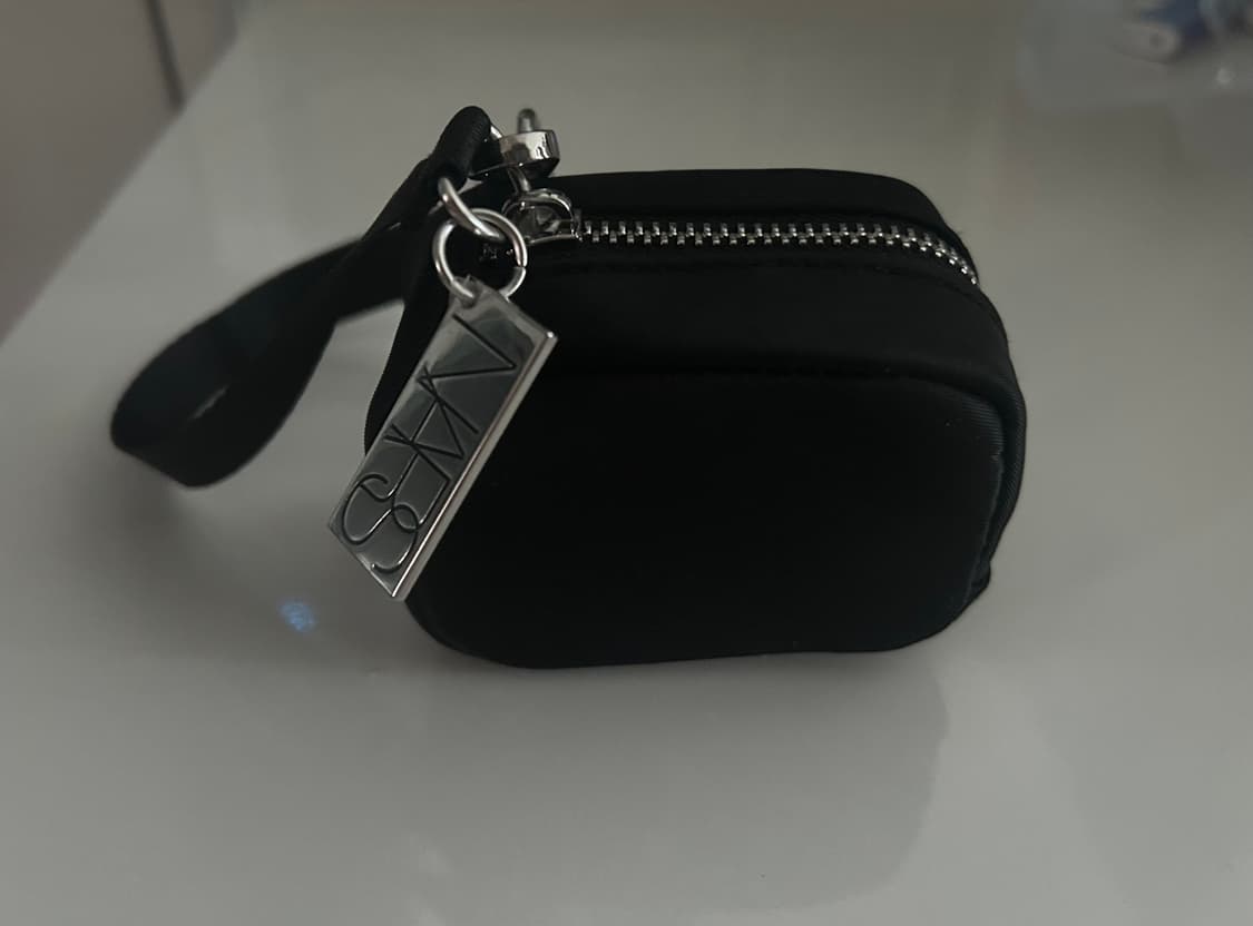 나스 NARS 키링 파우치 새상품 상품이미지1