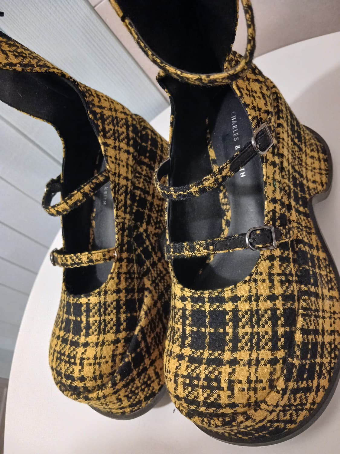 찰스앤키스 정품 여성 플랫폼 슈즈 35 사이즈 (뒷면 높이 22) 상품이미지10