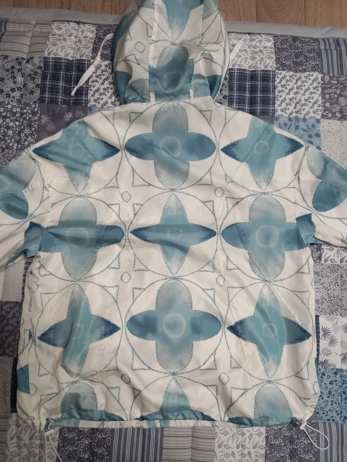 루이비통 바람막이  M(실용105) 상품이미지8