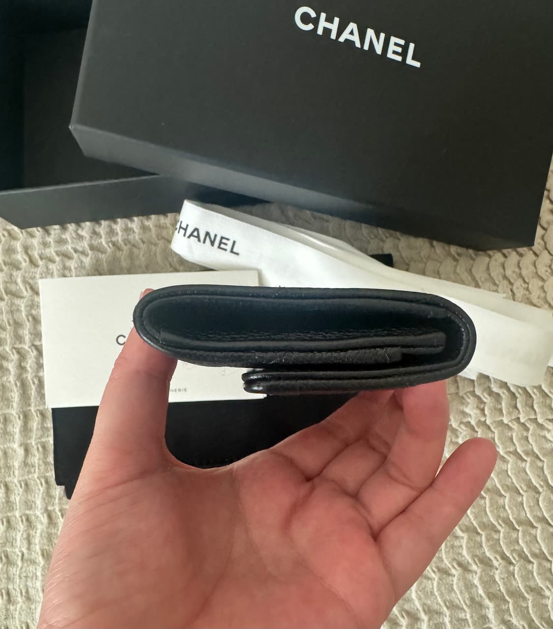 샤넬 블랙 CC로고 똑딱이 카드지갑 플랩지갑 상품이미지6