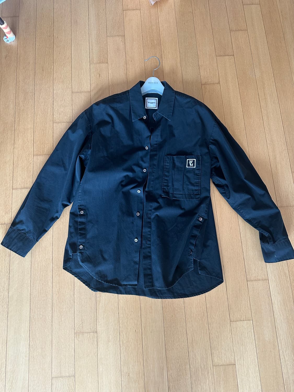 우영미 블랙셔츠 48사이즈 상품이미지1