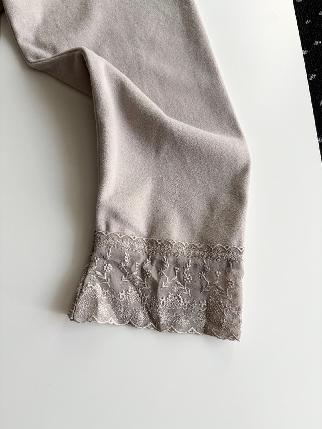 lace long sleeve top 상품이미지9