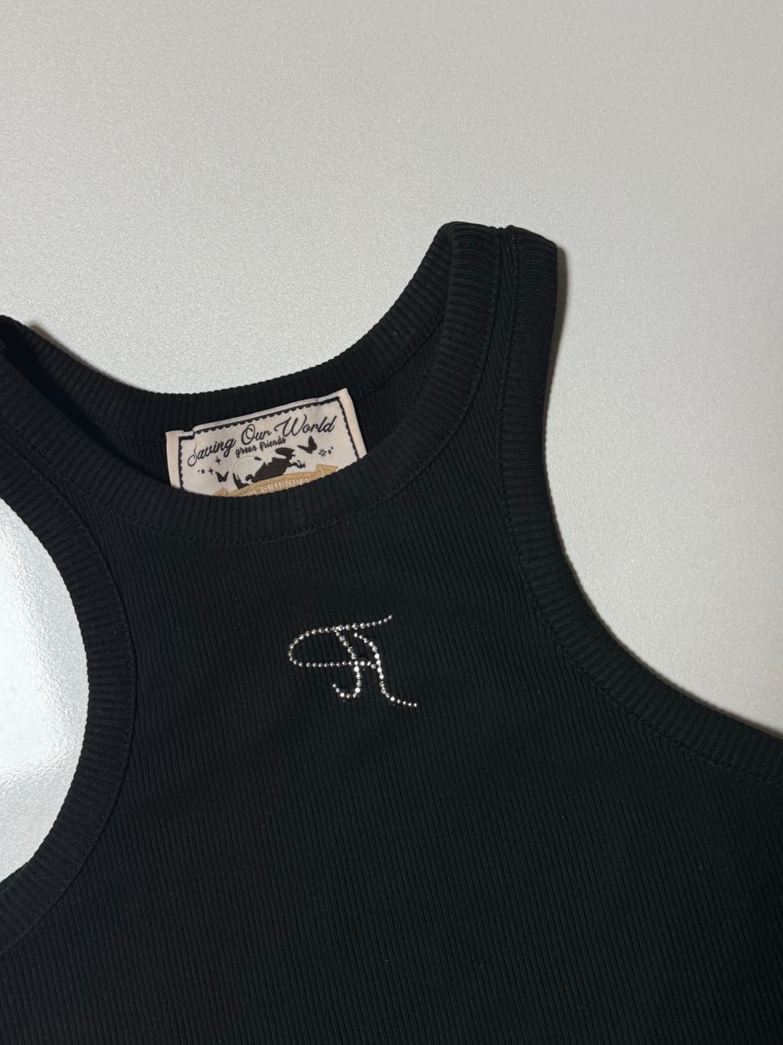 쓰리타임즈 쥬얼 탱크탑 크롭 블랙 상품이미지2