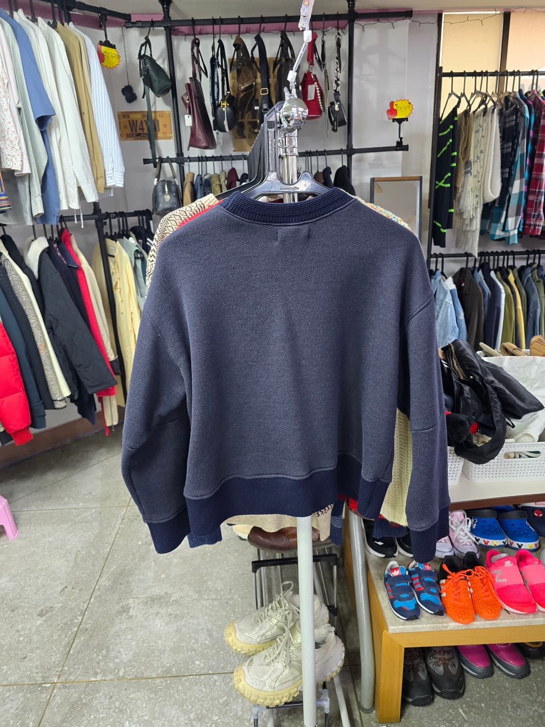 톰보이 네이비 레터링 맨투맨 (1267) 상품이미지2