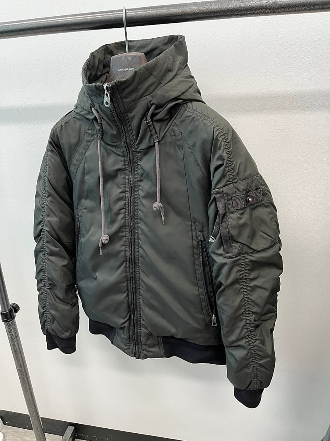 95) 시리즈 구스 봄버다운  상품이미지1