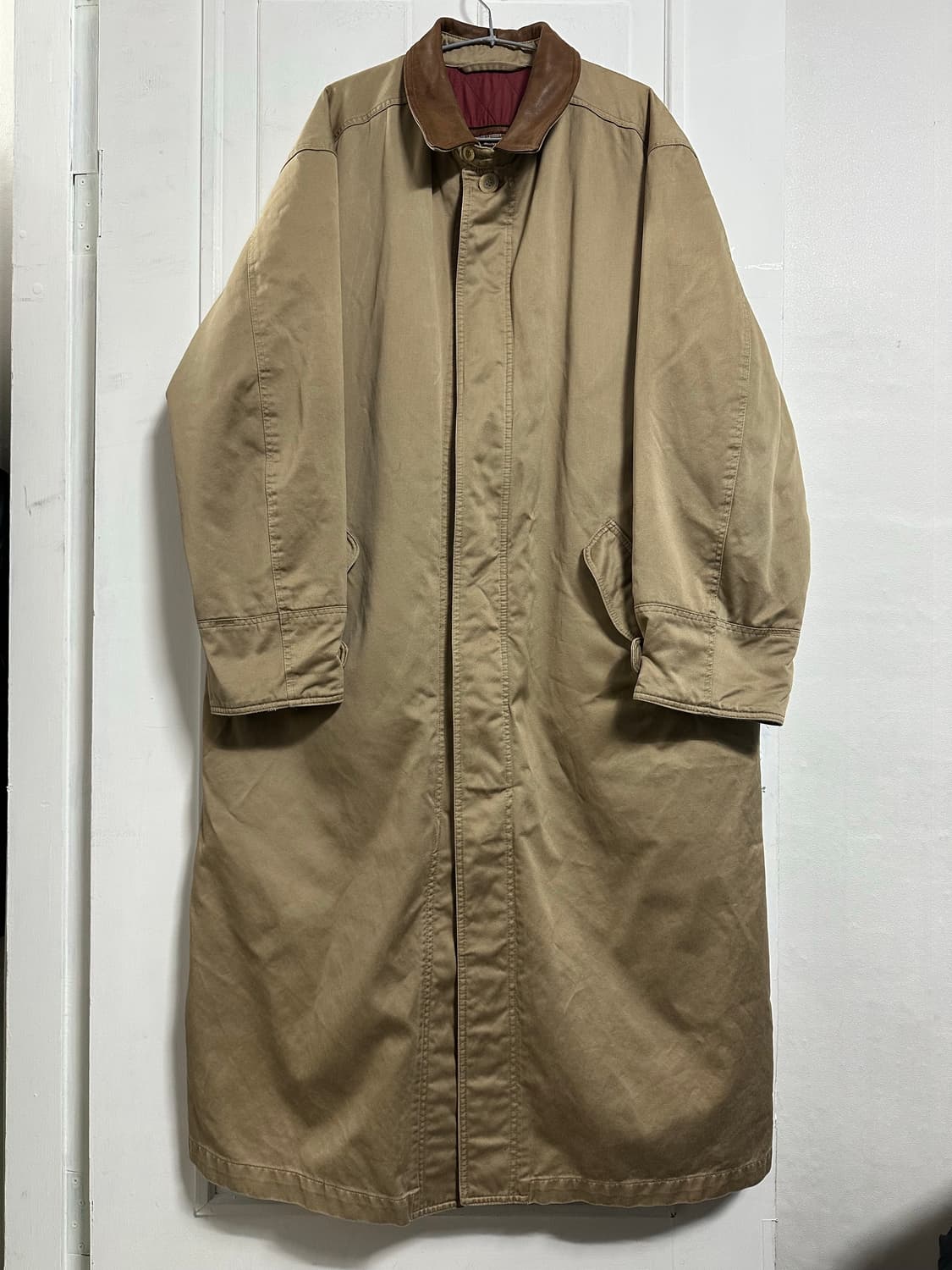 말보로 클래식 레더카라 롱코트 상품이미지1