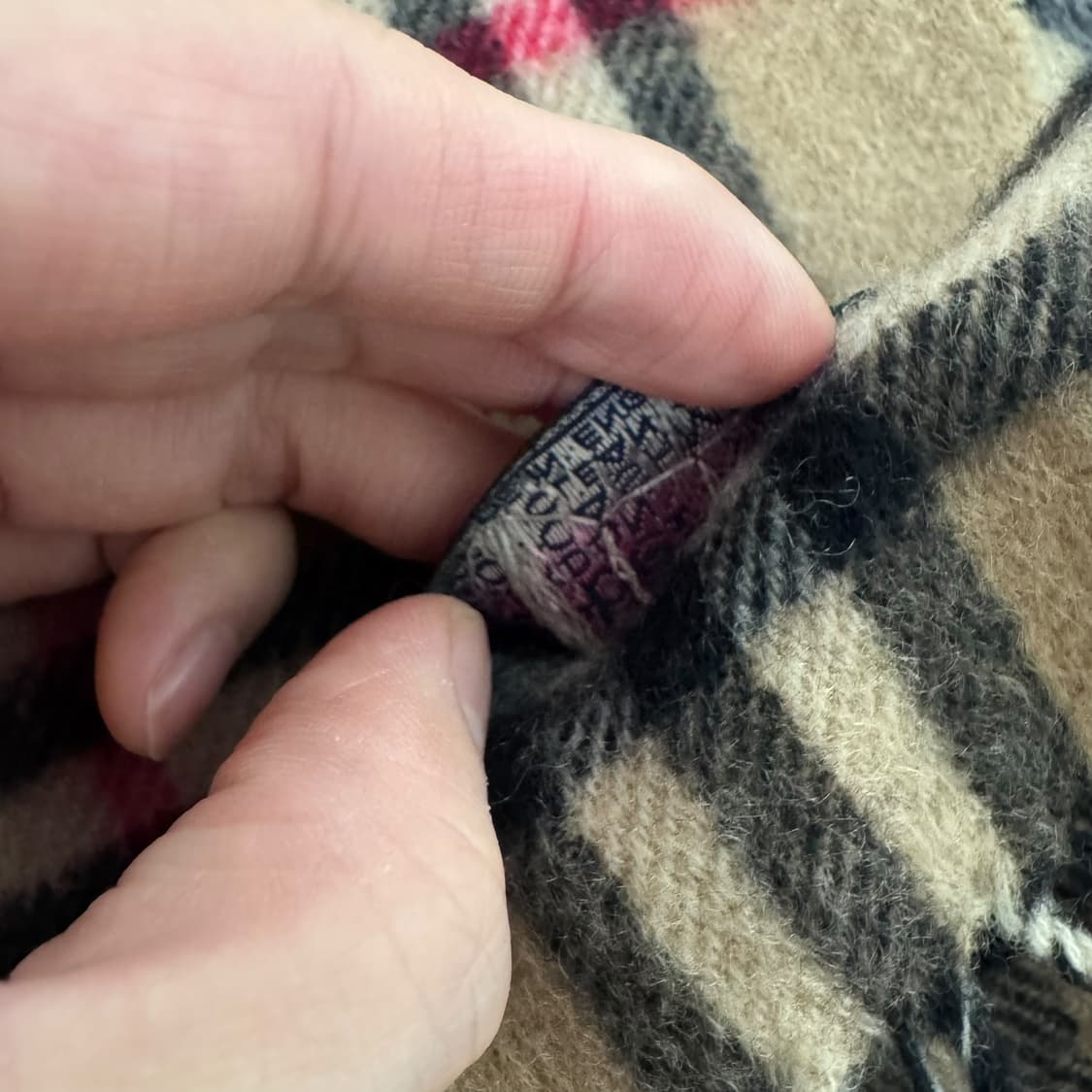 정품 버버리 노바체크 캐시미어 베이지 머플러 상품이미지4