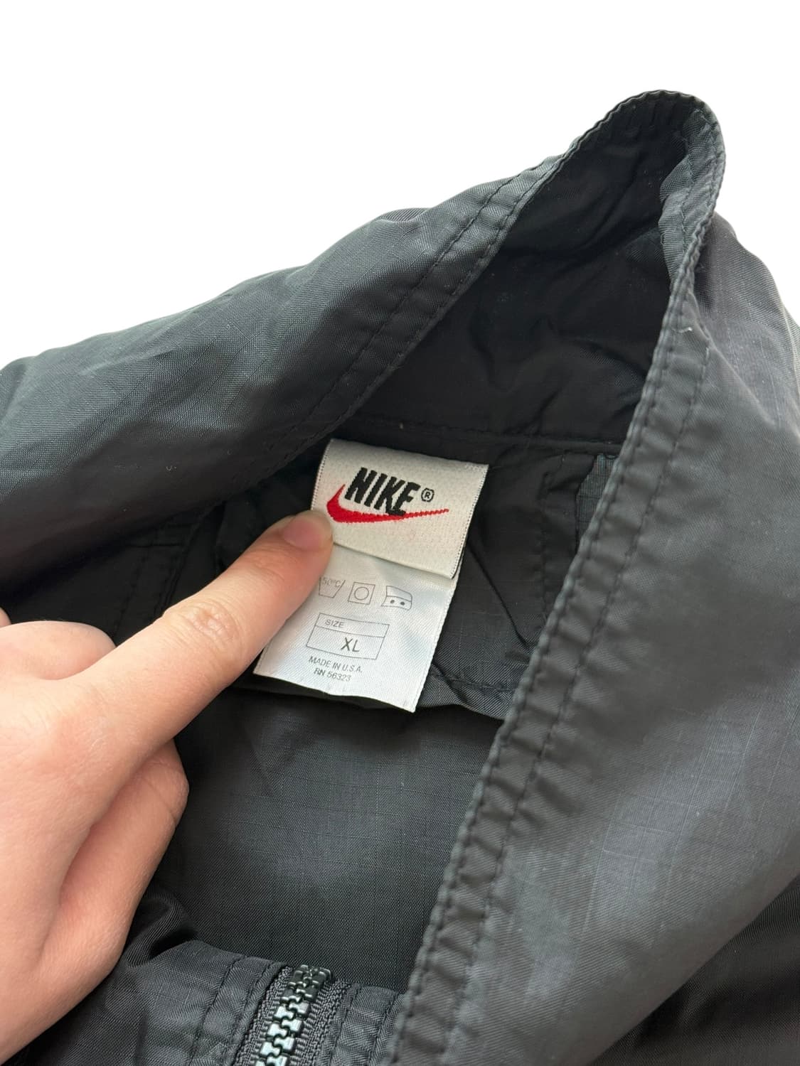 나이키 올드스쿨 USA 바람막이 상품이미지2