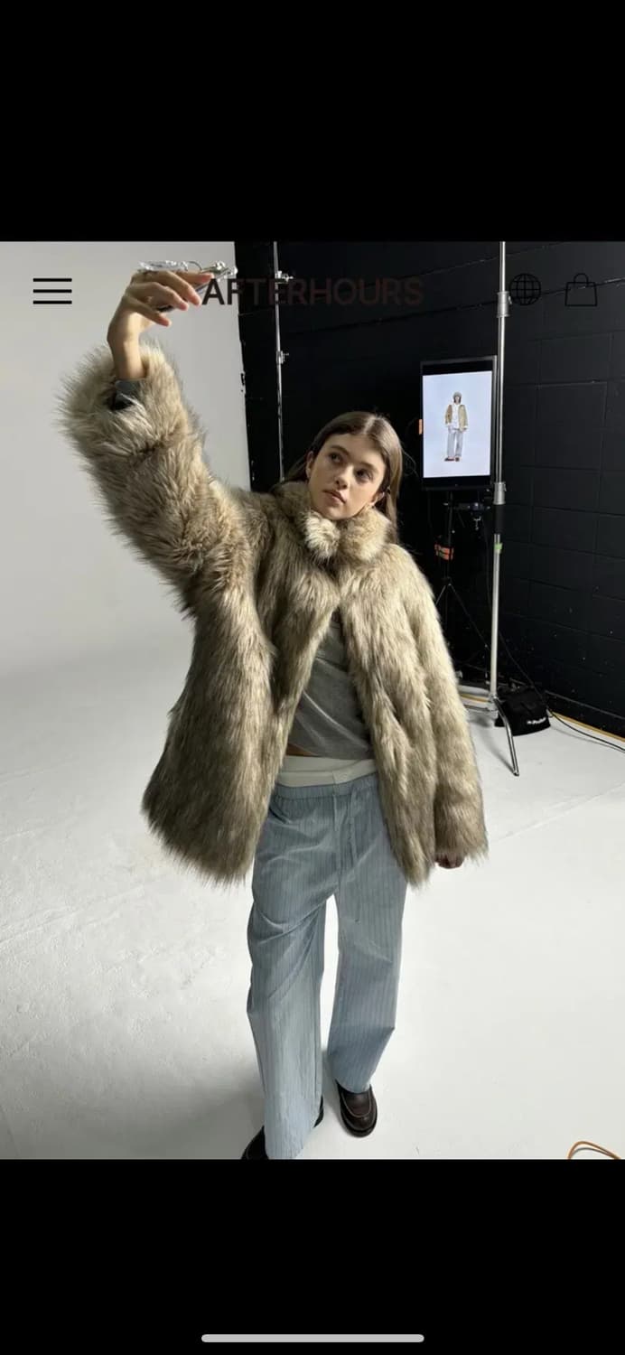 구해요)애프터아워즈 OVERSIZED FUR JACKET V3 1사이즈 상품이미지1