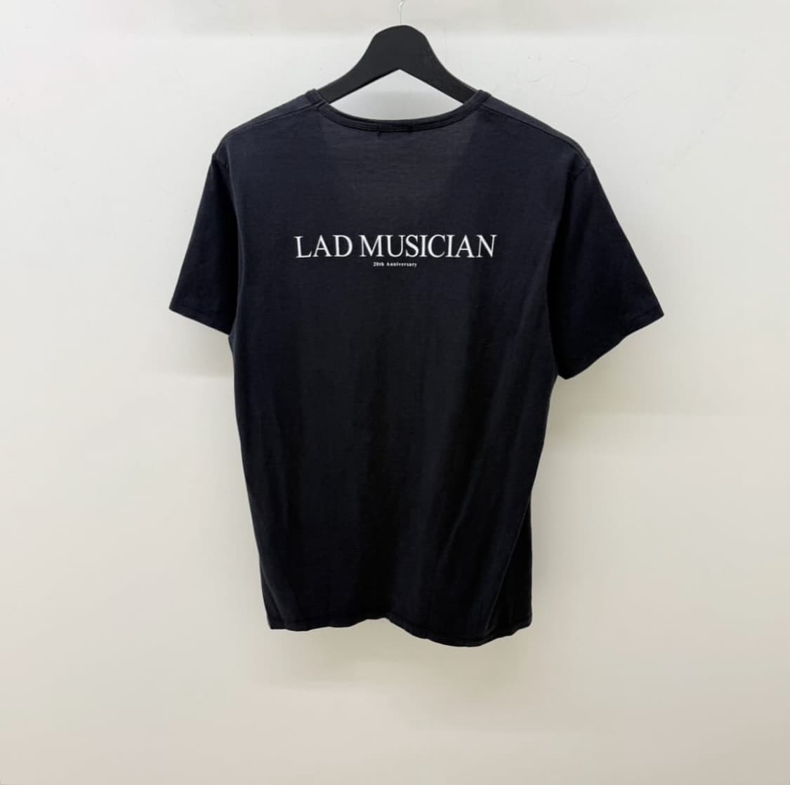 라드뮤지션 x 펜더 20주년 티셔츠 상품이미지3
