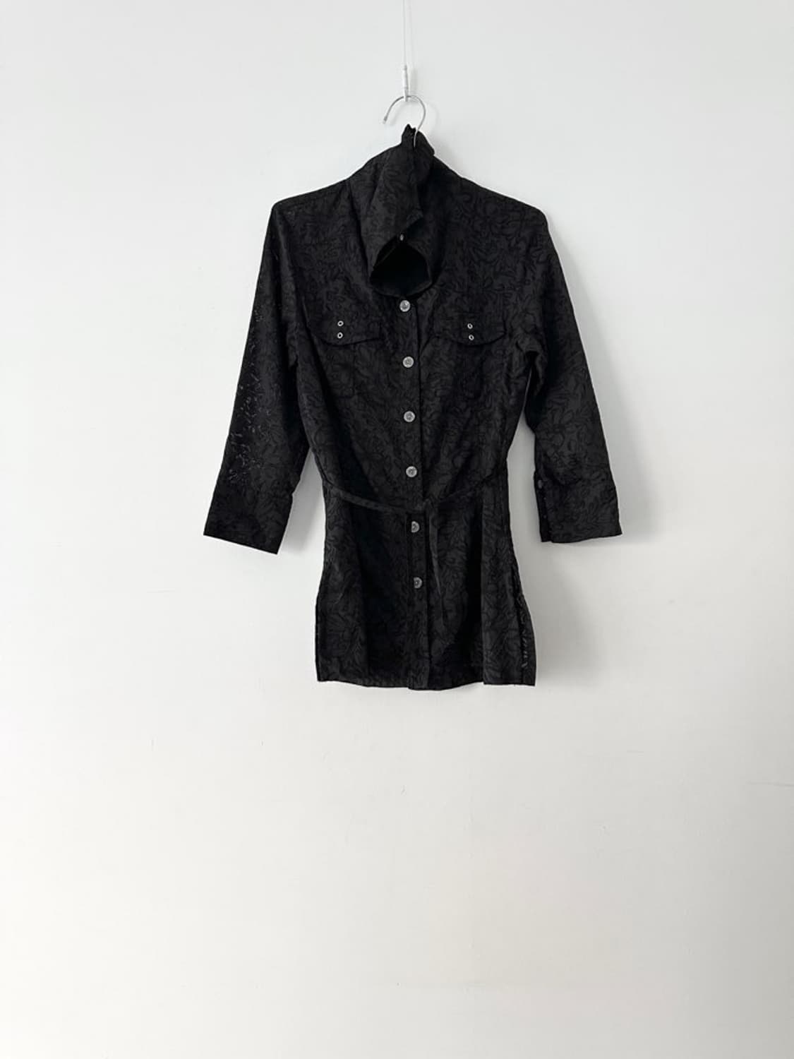 Jaqurd pattern high detail blouse  상품이미지6