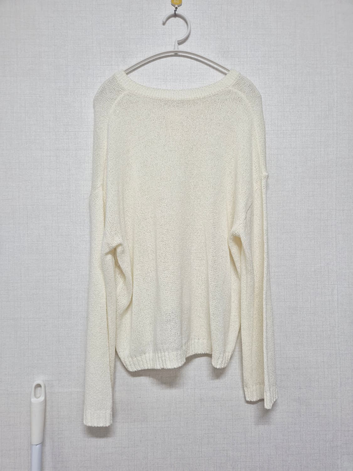 디프니 브이넥 티셔츠 상품이미지2