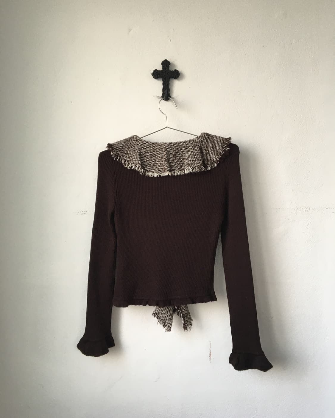 Ruffle point ribbed knit cardigan 상품이미지3