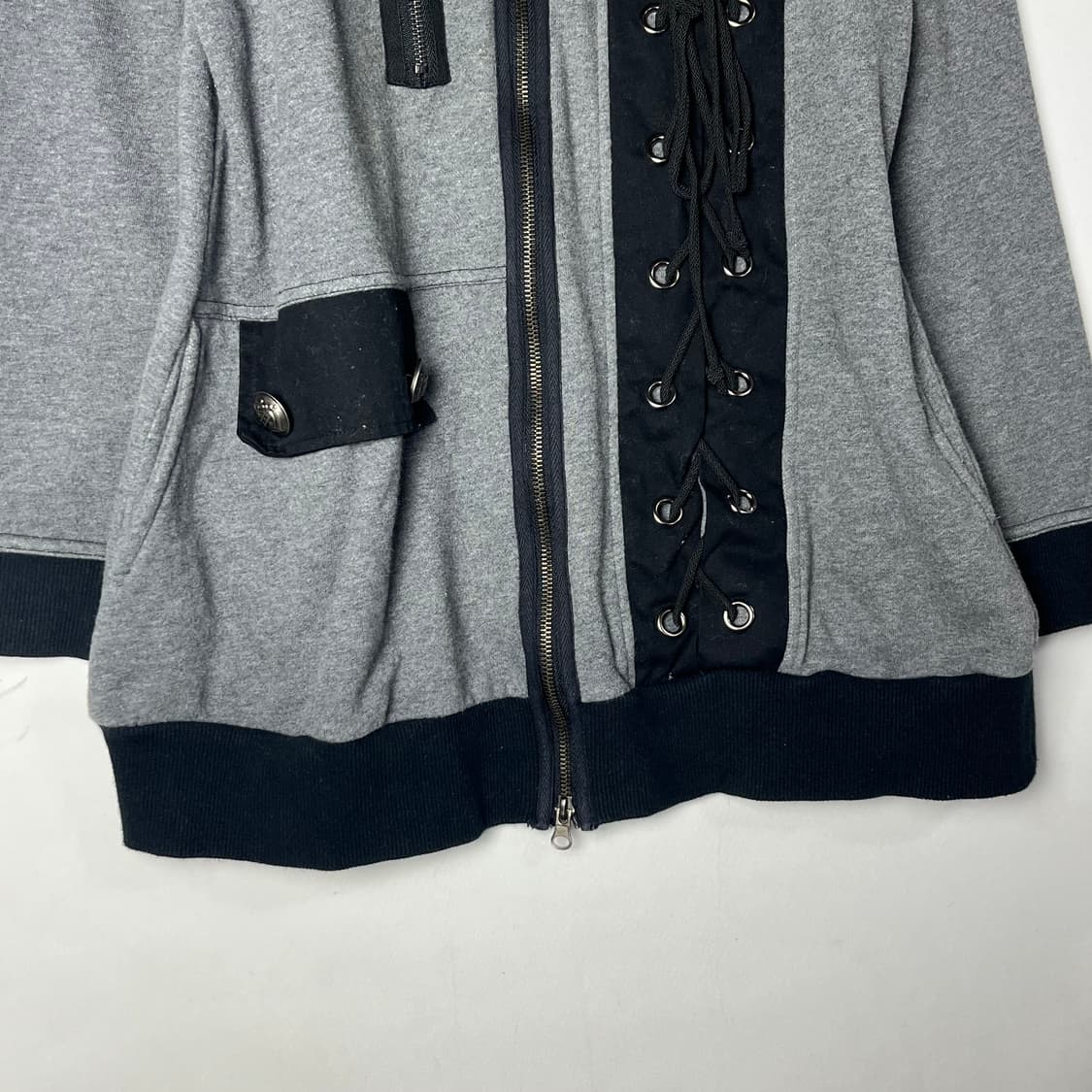 [ALGONQUINS] 알곤퀸즈 본디지 디테일 펑크 후드집업 상품이미지4