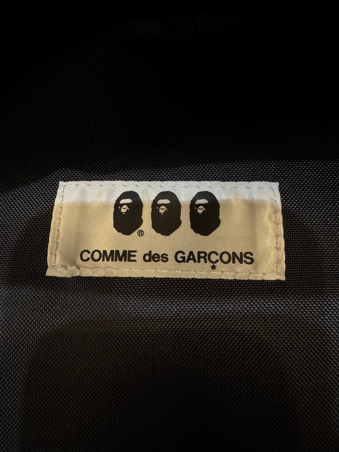 [OS] 베이프 x 꼼데가르송 오사카 백팩 블랙  상품이미지5