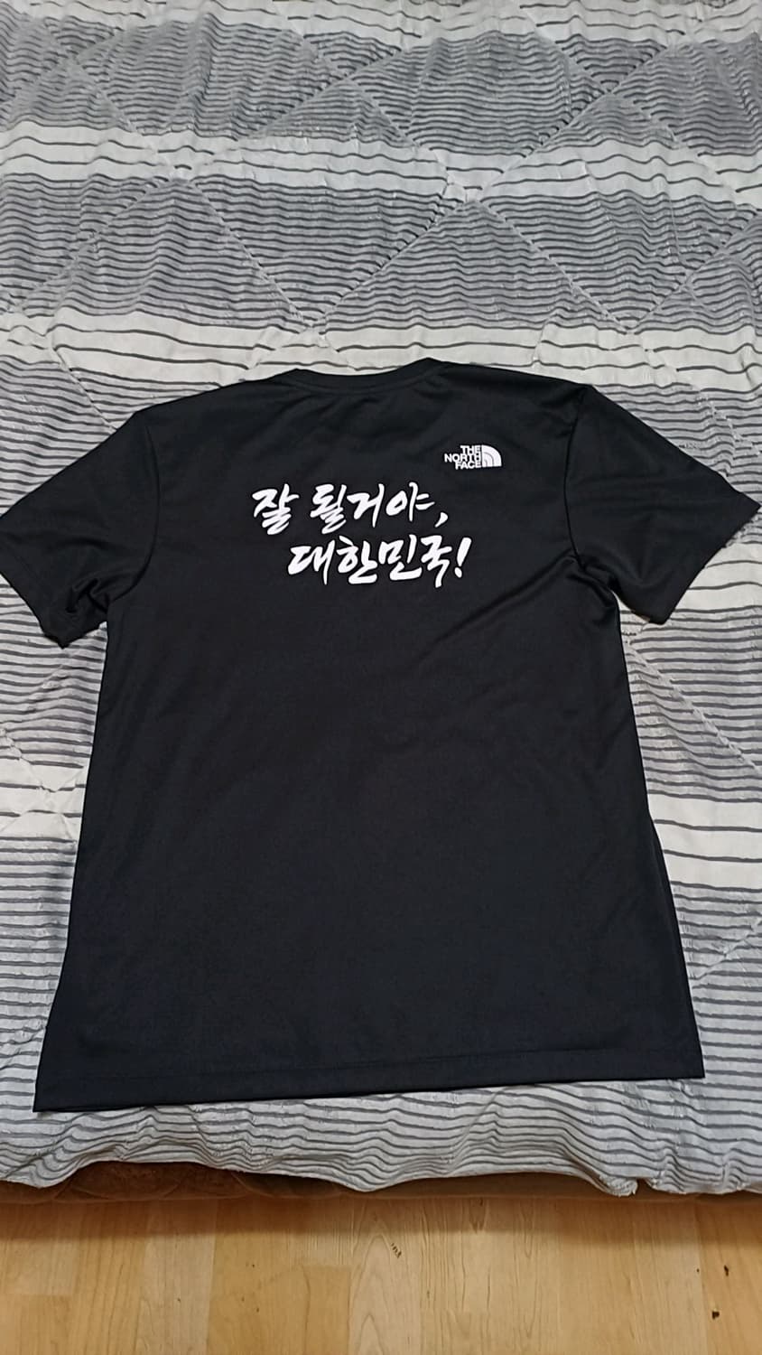 노스페이스 대한민국 기능성티 실측95 가슴49 기장67 상품이미지2